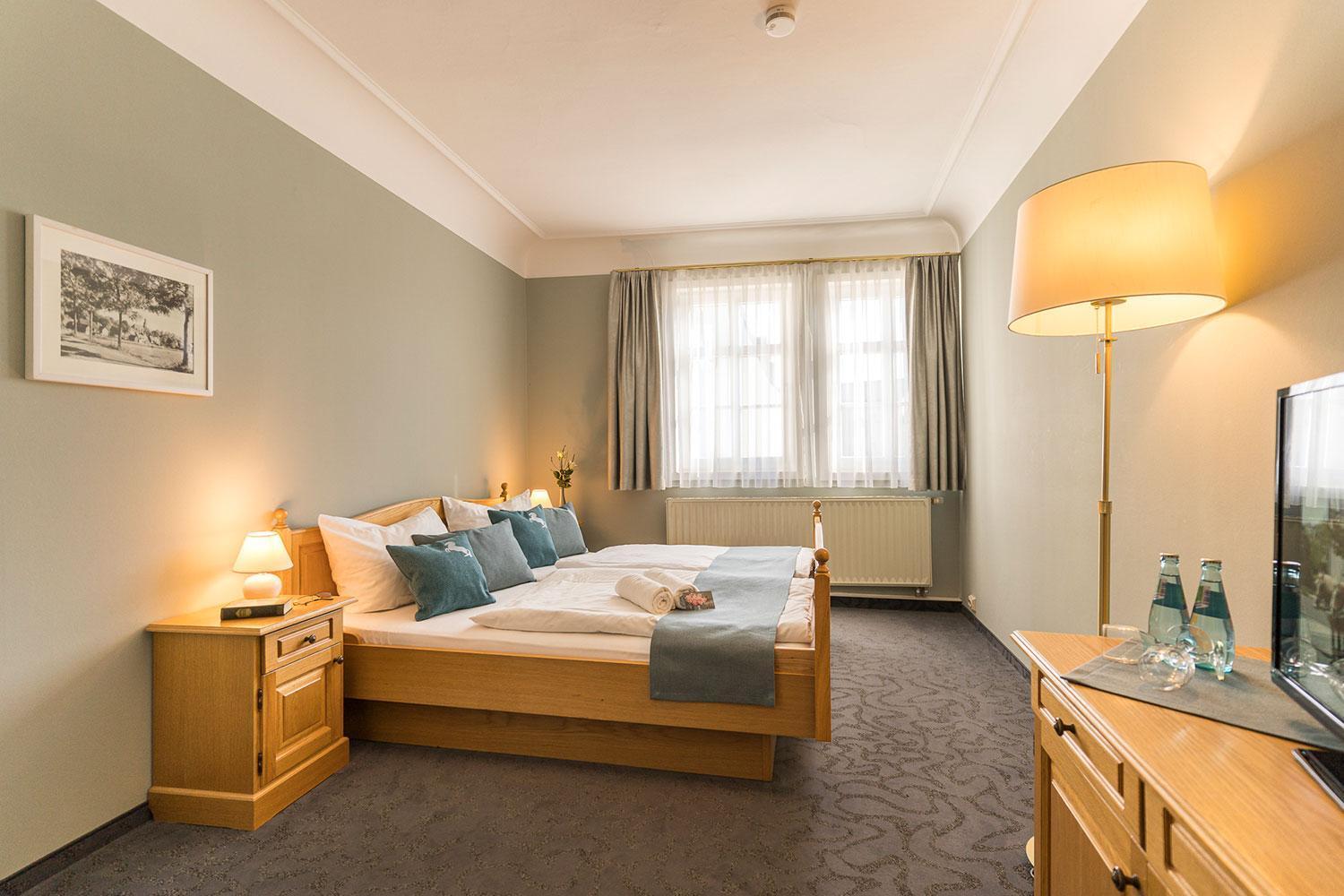 Hotel Ross Zwoenitz Exterior photo